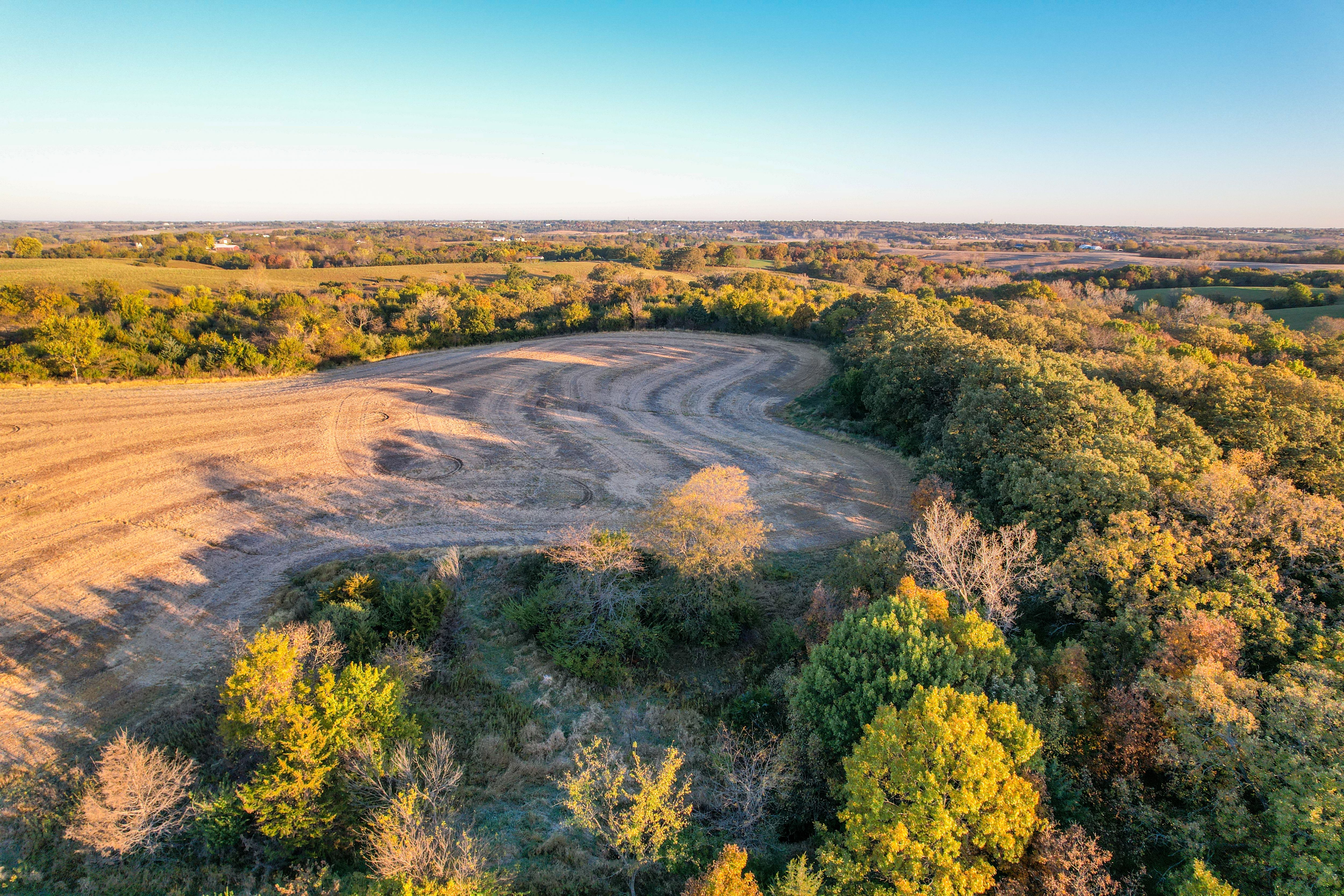 Listing Photo: Photo Oct 22 2025, 8 12 11 AM